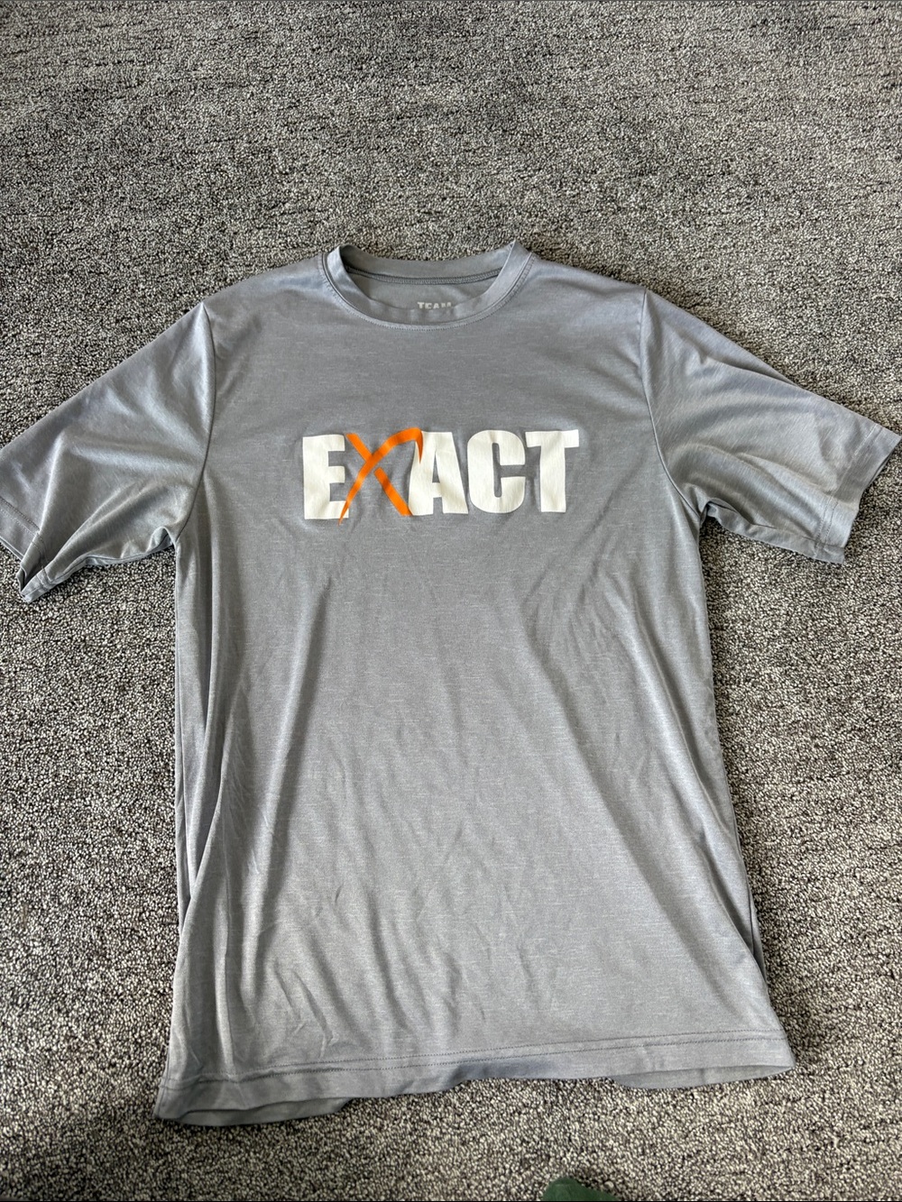 Gray Exact Graphic Short-Sleeve Men's Tee dry fit athletic shirt